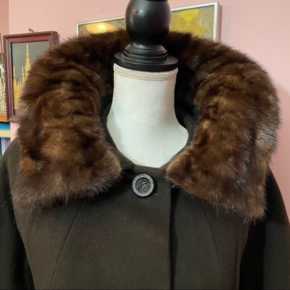 Vintage Bonwitt Teller Junior Forecast Wool Coat with Mink Fur Trim - Picture 6 of 16